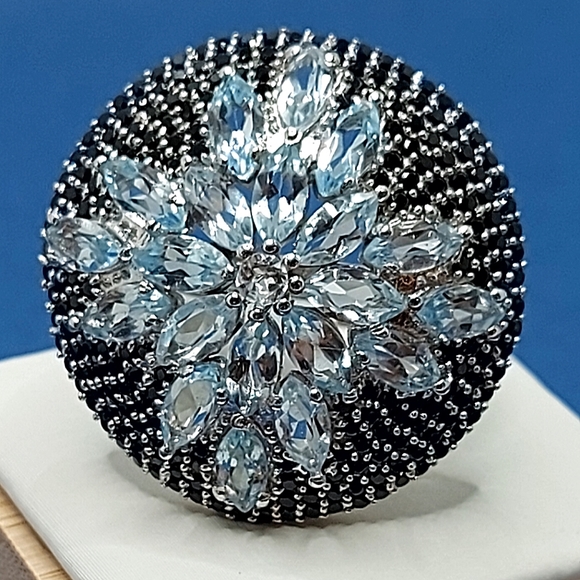 Natural Sky Blue Topaz‎ 6x3mm & Black Spinel 925 Sterling Silver Ring Size 8 - Picture 1 of 10
